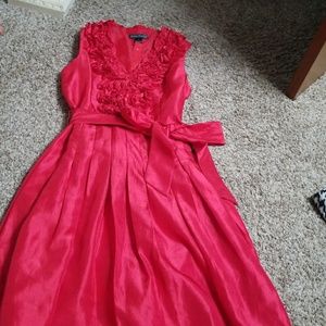 Jessica Howard red dress